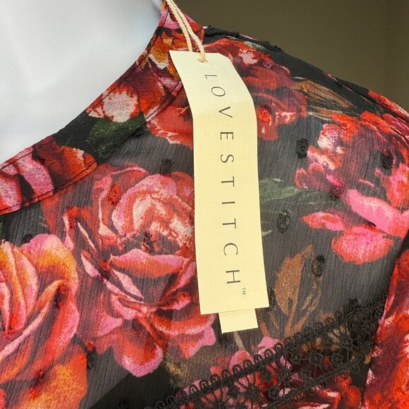 Rose Pattern Button down Blouse - Picture 4 of 4